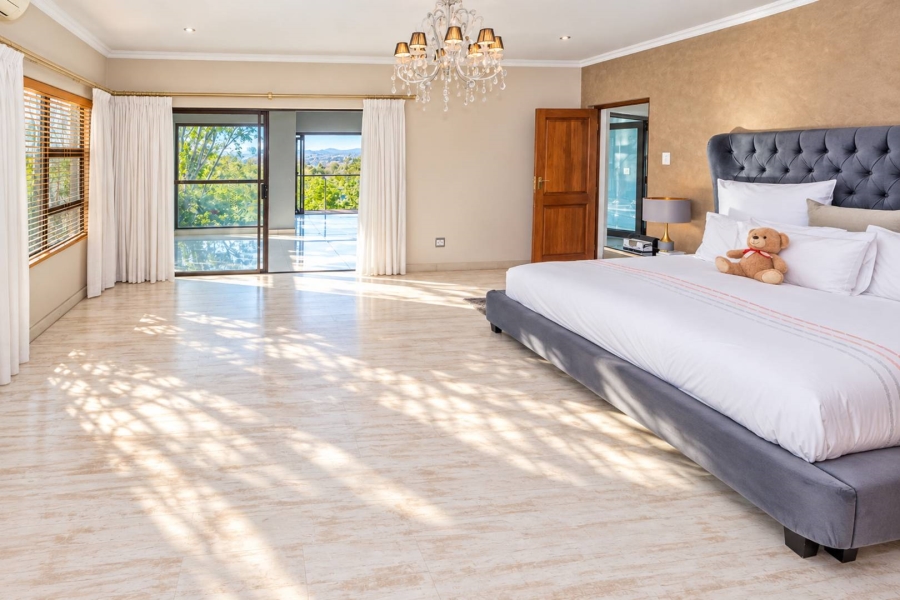 5 Bedroom Property for Sale in Birdwood Estate North West